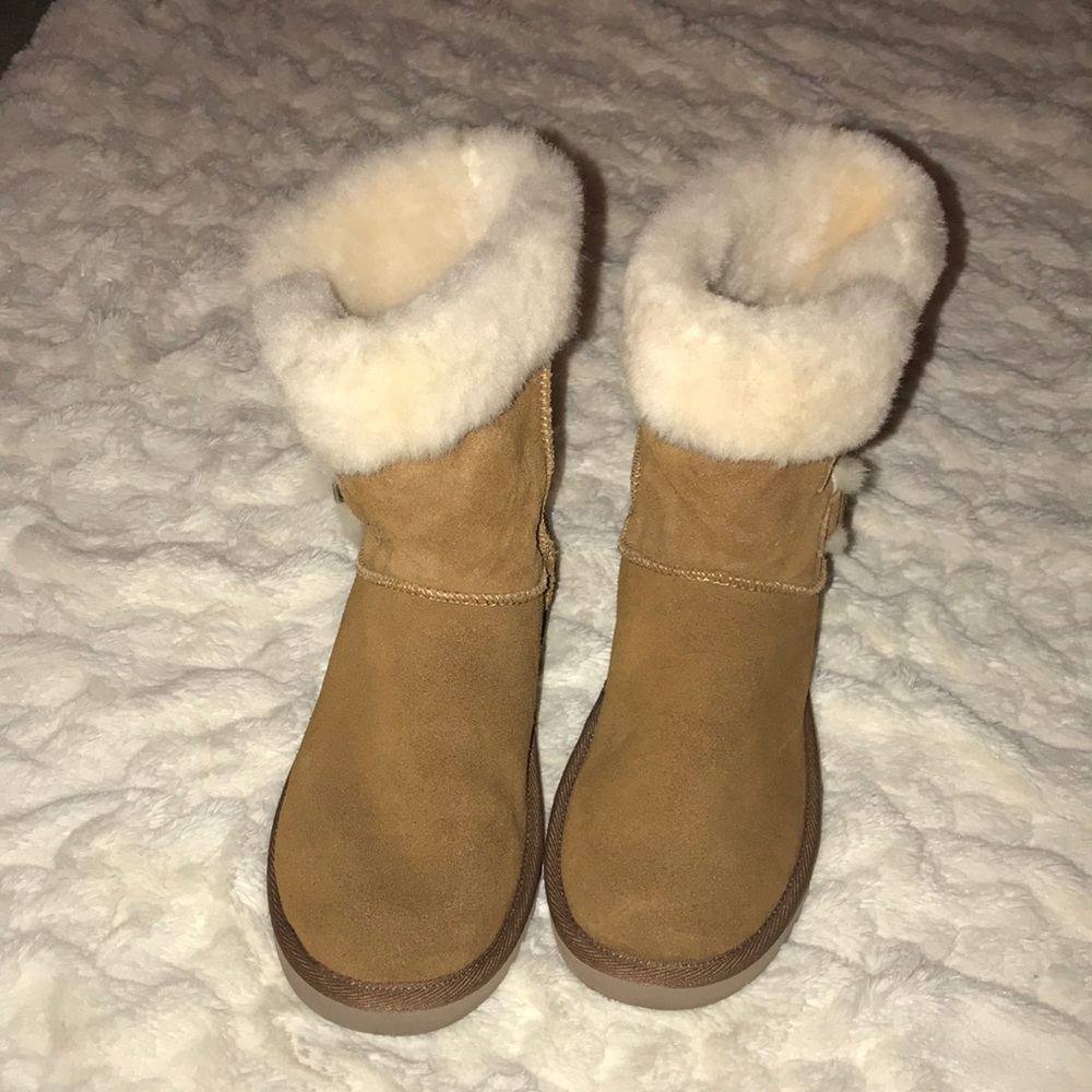 Tan Koolaburra Boots